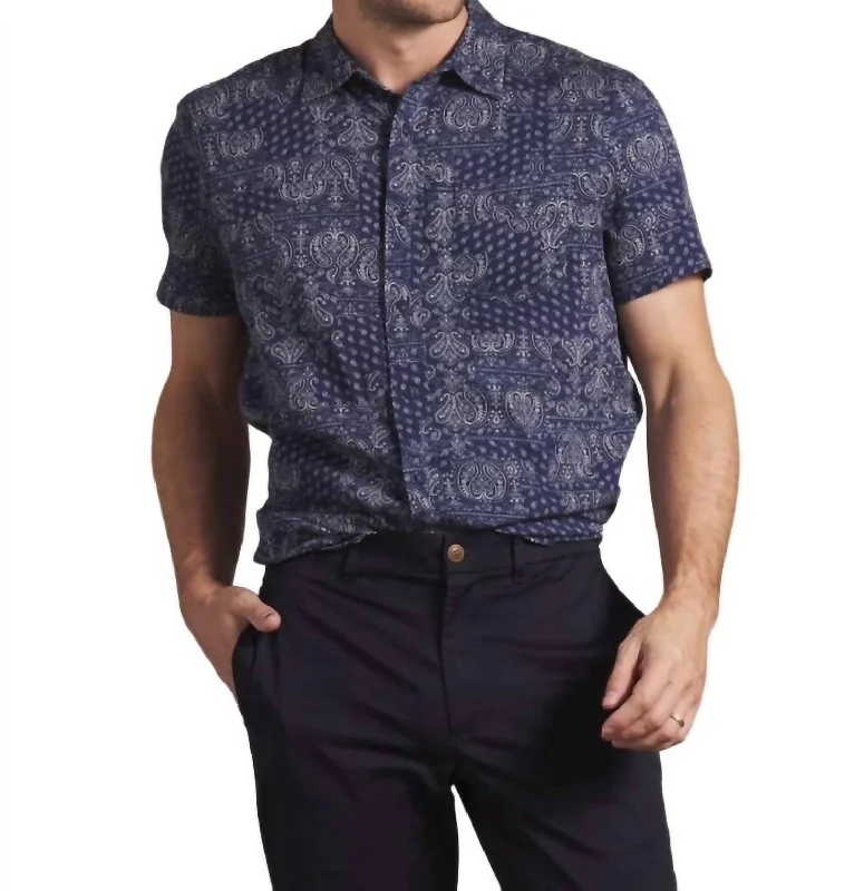 men's premium casual shirts -Bedford Textured Printed Shirt In Bandana Print