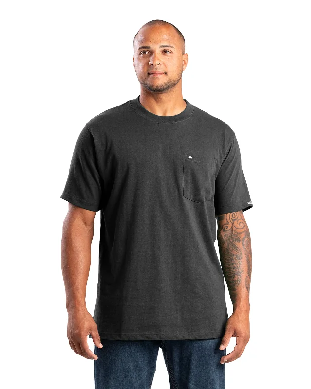 classic fit t-shirts for men -Highland Heavyweight Pocket T-Shirt