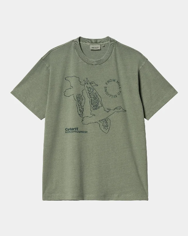 men's round neck t-shirts -Flying Ducks T-Shirt | Duck Green