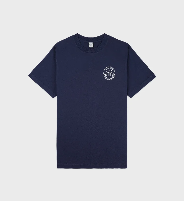 performance wear t-shirts for men -Vendome Resort T-Shirt - Navy/White